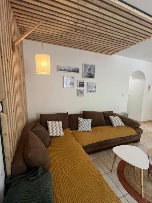 Appartement 5 Personnes Avec Espace Plein Air Saint-Maurice-sur-Moselle Luaran gambar
